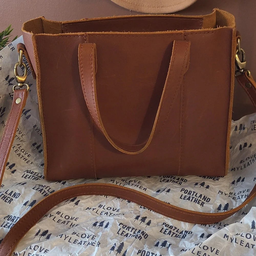 Portland Leather Goods Lola Crossbody Tote - Picture 3 of 6